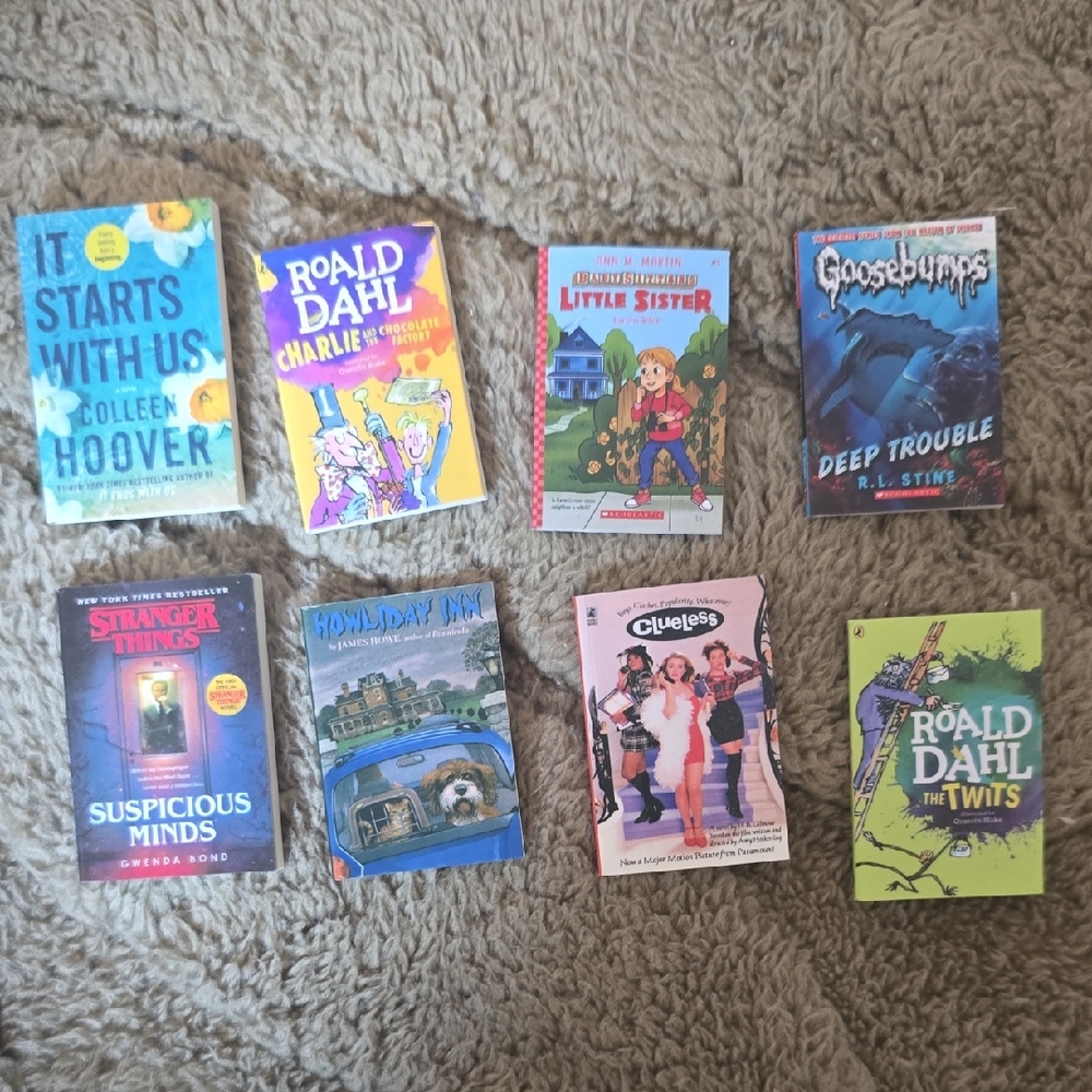 Mini Brands Books Series 1